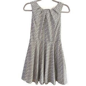 Express - Women’s Fit and Flare Black & White Printed Keyhole Dress
